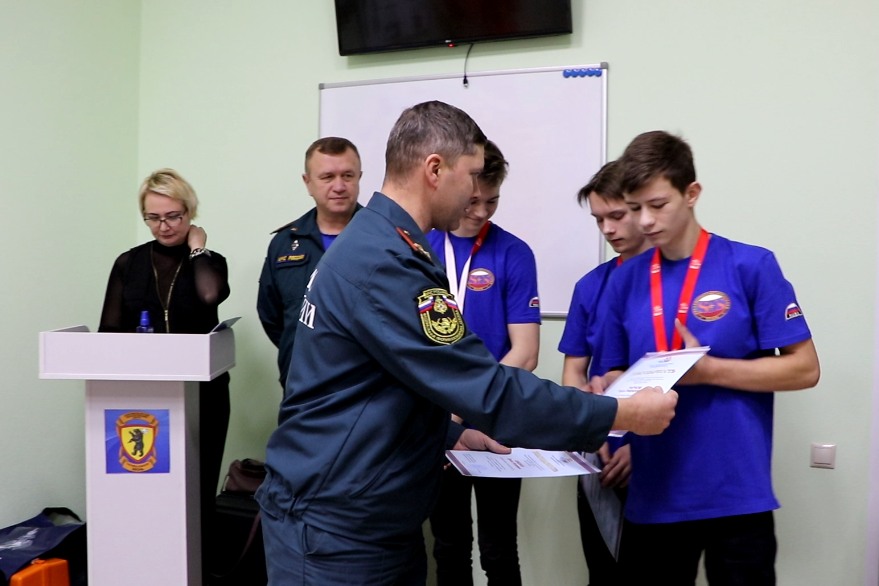 Торжественная церемония награждения команды Ярославской области «Юный спасатель»